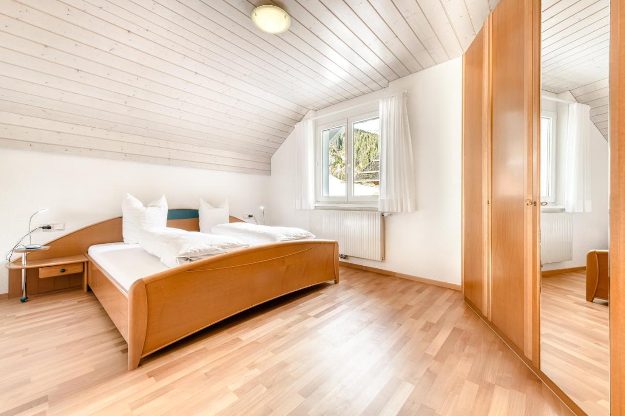 Haus Capricorn - Appartement Mountain View Gargellen Luaran gambar